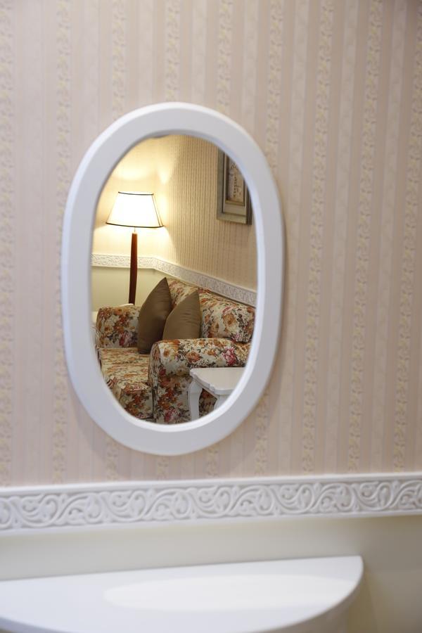 Flora Hotel Suite 2 فلورا2 للشقق المخدومة Riad Exterior foto